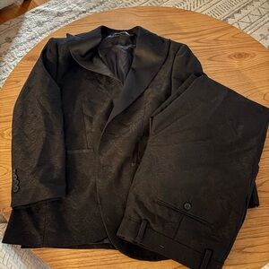 Elegant Black Men's Suit